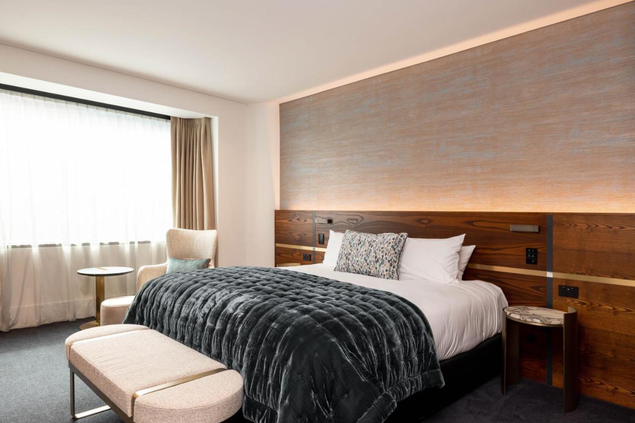 Horizon By Skycity Окленд Екстер'єр фото A bedroom at The Hari